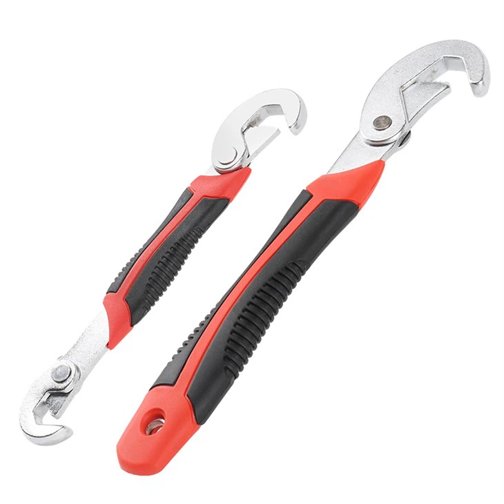 Universal Wrench